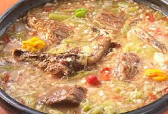 SAUCE GOUAGOUASSOU ( POULET FUME )