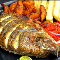 TILAPIA / CARPE BRAISE BASSAMOISE