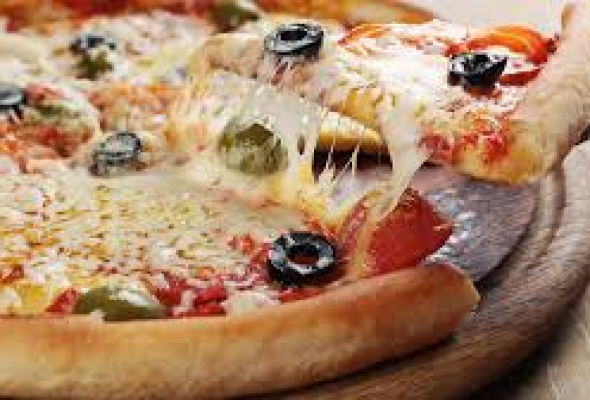 OLIVE : TOMATES-FROMAGE-OLIVES